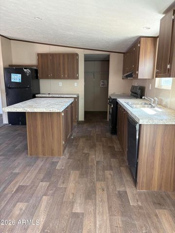 6515 W Sunnyslope Lane, Glendale, AZ 85302