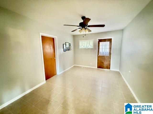 221 W LADIGA STREET, Piedmont, AL 36272