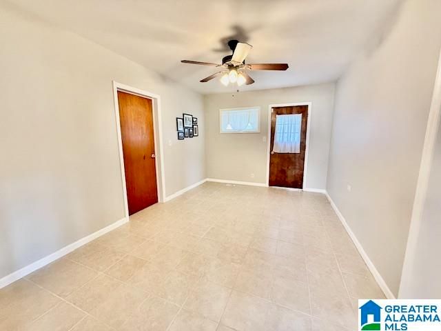 221 W LADIGA STREET, Piedmont, AL 36272