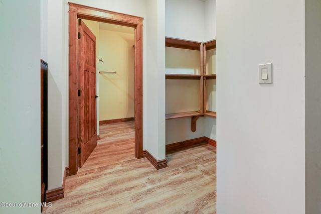 273 Paradise Valley Rd, Bonners Ferry, ID 83805