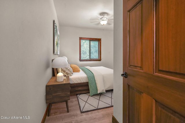 273 Paradise Valley Rd, Bonners Ferry, ID 83805