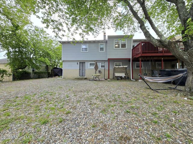 2032 Adams Avenue, Toms River, NJ 08753