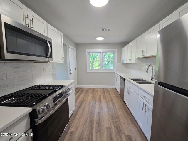 2032 Adams Avenue, Toms River, NJ 08753