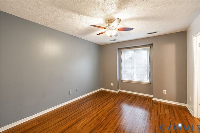 1989 Airy Cir, Henrico, VA 23238