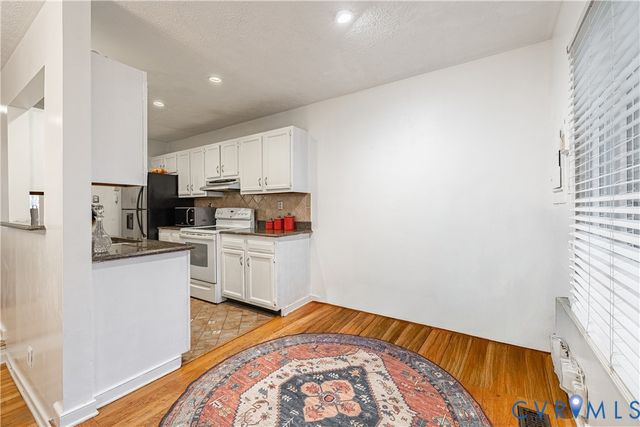 1989 Airy Cir, Henrico, VA 23238