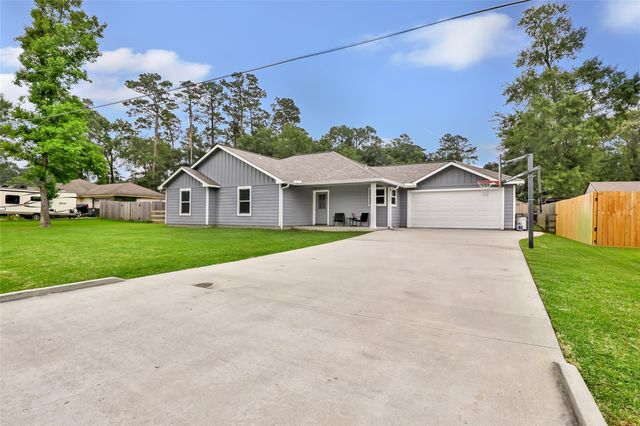 11123 Maple Street, Cleveland, TX 77328