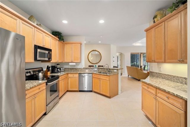 8519 Chase Preserve DR, Naples, FL 34113