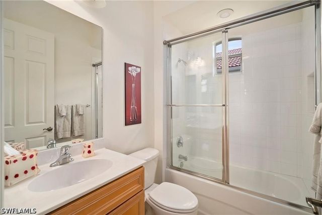 8519 Chase Preserve DR, Naples, FL 34113