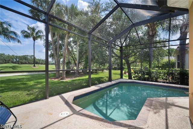 8519 Chase Preserve DR, Naples, FL 34113