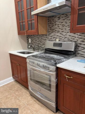 5236 CEDAR AVE, Philadelphia, PA 19143