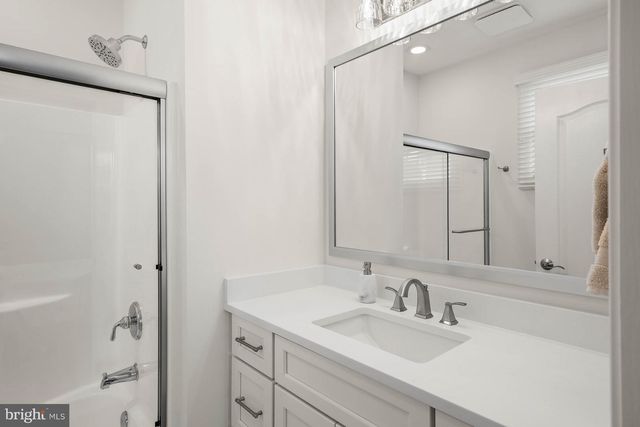 38175 ROBINSONS DR, Rehoboth Beach, DE 19971