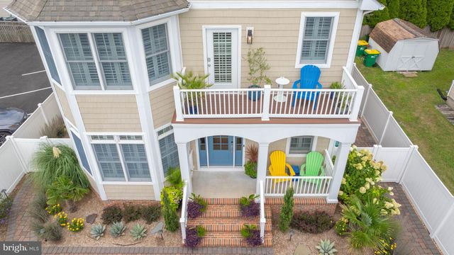 38175 ROBINSONS DR, Rehoboth Beach, DE 19971