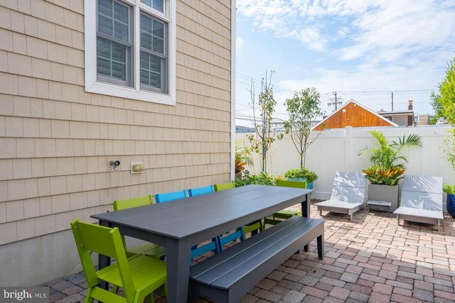 38175 ROBINSONS DR, Rehoboth Beach, DE 19971