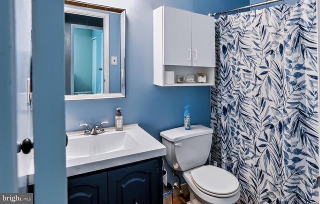 120 CALDERWOOD LN, Mount Laurel, NJ 08054