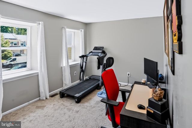 120 CALDERWOOD LN, Mount Laurel, NJ 08054