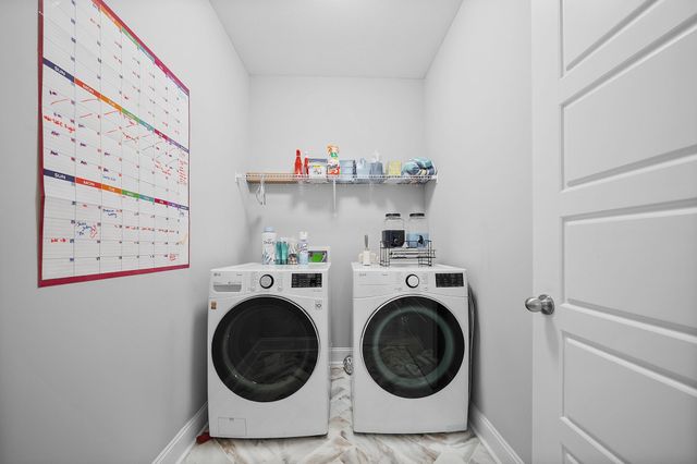 1405 Dan Brown Dr, Clarksville, TN 37042