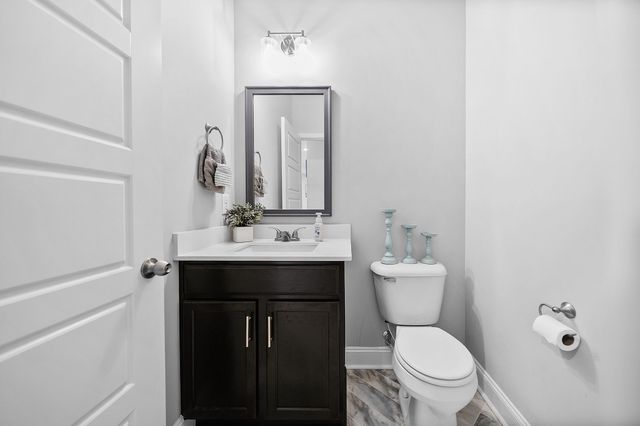 1405 Dan Brown Dr, Clarksville, TN 37042