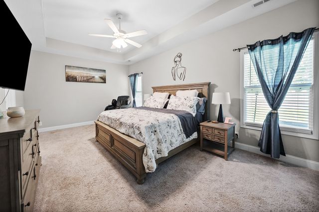1405 Dan Brown Dr, Clarksville, TN 37042
