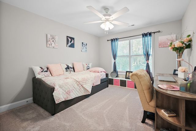 1405 Dan Brown Dr, Clarksville, TN 37042