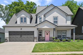 1405 Dan Brown Dr, Clarksville, TN 37042