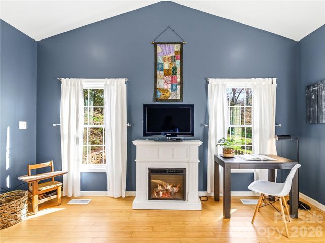 101 Westover Drive, Asheville, NC 28801