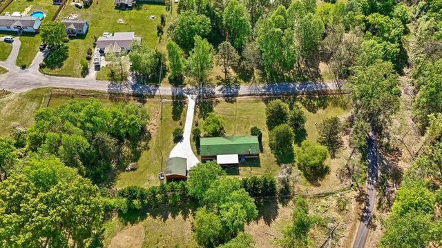 145 Hallie Lane, Whitwell, TN 37397