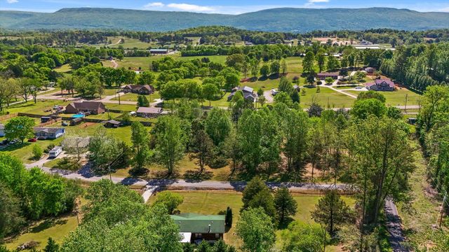 145 Hallie Lane, Whitwell, TN 37397
