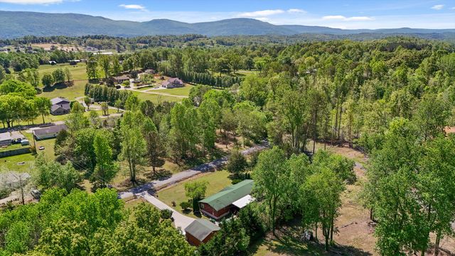 145 Hallie Lane, Whitwell, TN 37397