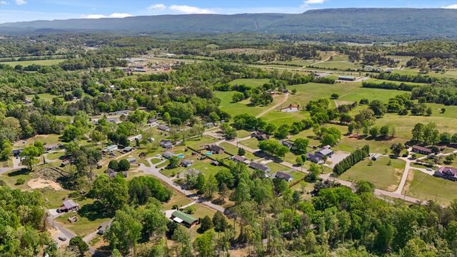 145 Hallie Lane, Whitwell, TN 37397