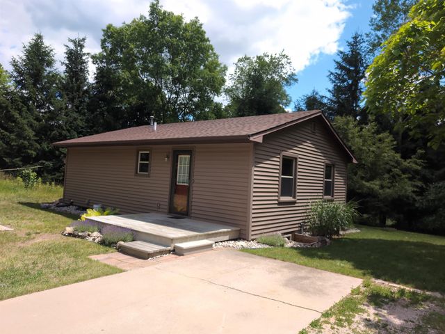 3602 S Winn Road, Deerfield Twp, MI 48858