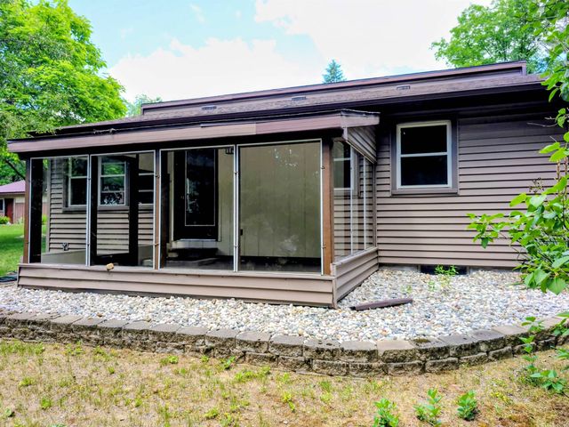 3602 S Winn Road, Deerfield Twp, MI 48858