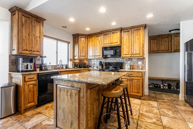 141 S 1800 W, Lehi, UT 84043