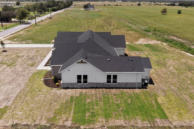 311 VZ County Road 3811, Wills Point, TX 75169