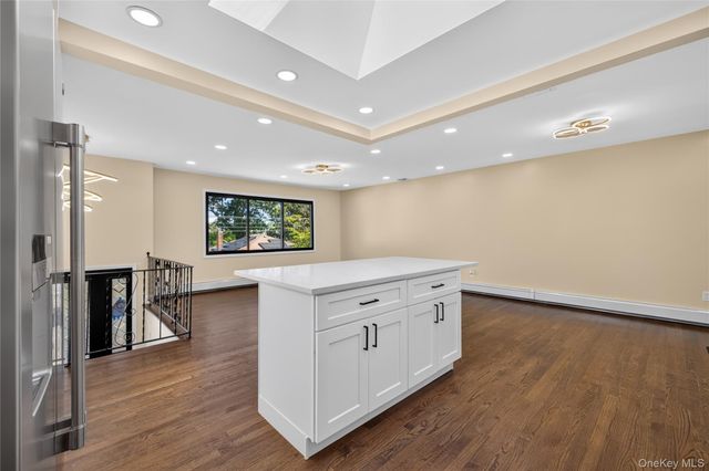 115 Arthur Avenue, Floral Park, NY 11001