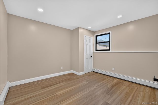 115 Arthur Avenue, Floral Park, NY 11001