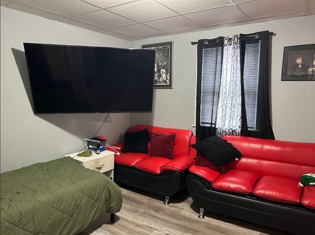 120 Lakeview Ave, Lowell, MA 01850