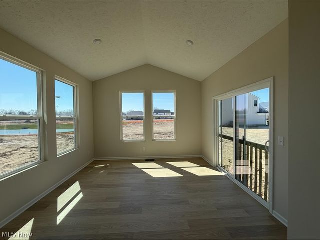 35927 Baldauf Crossing, North Ridgeville, OH 44039