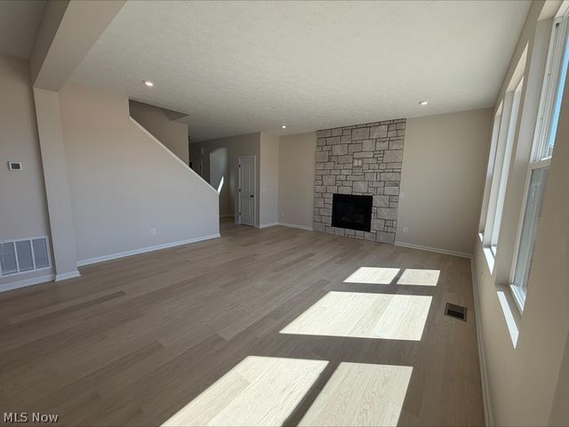 35927 Baldauf Crossing, North Ridgeville, OH 44039