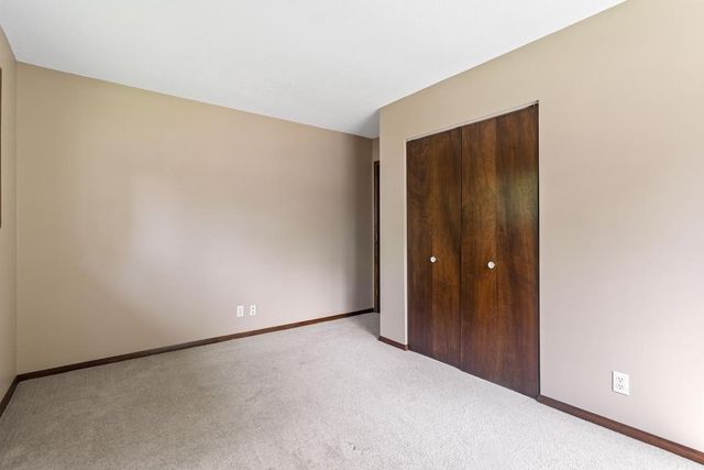7338 Homestead Avenue S, Cottage Grove, MN 55016