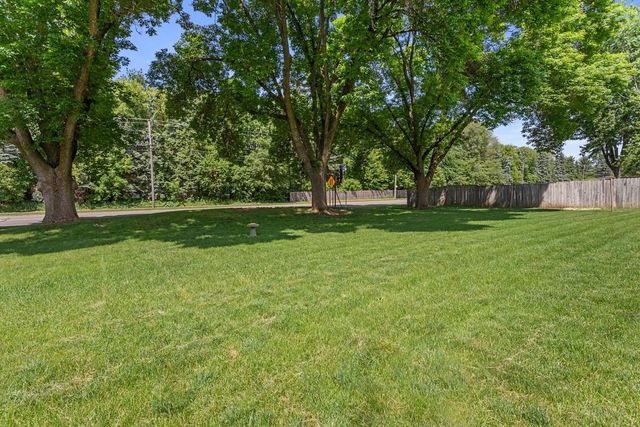 7338 Homestead Avenue S, Cottage Grove, MN 55016
