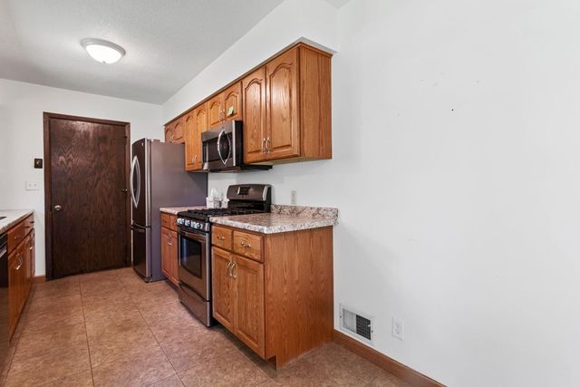 7338 Homestead Avenue S, Cottage Grove, MN 55016