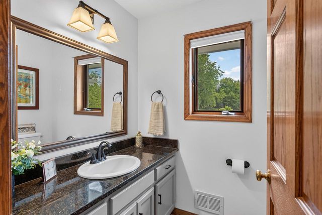 W248N7706 Kathleen AVENUE, Lisbon, WI 53089