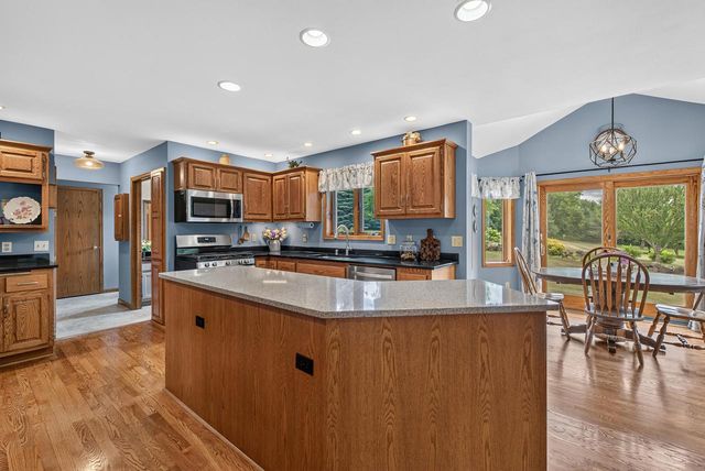 W248N7706 Kathleen AVENUE, Lisbon, WI 53089