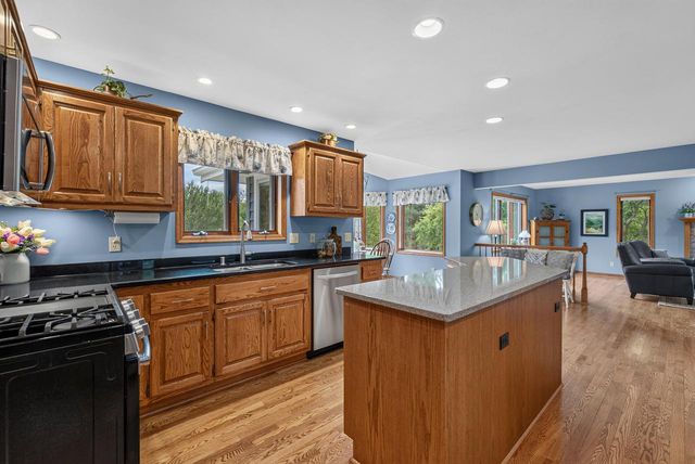 W248N7706 Kathleen AVENUE, Lisbon, WI 53089