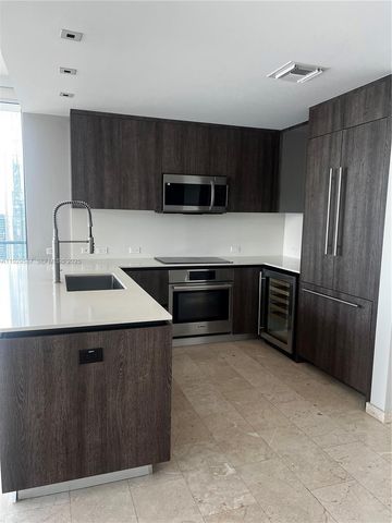 68 SE 6th St 3401, Miami, FL 33131