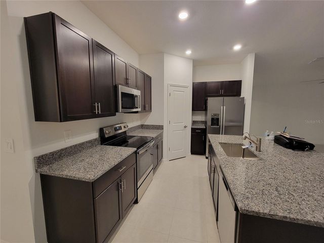 1844 RED LOOP, Lakeland, FL 33801
