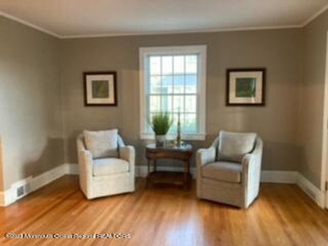 17 Ocean Pathway, Ocean Grove, NJ 07756