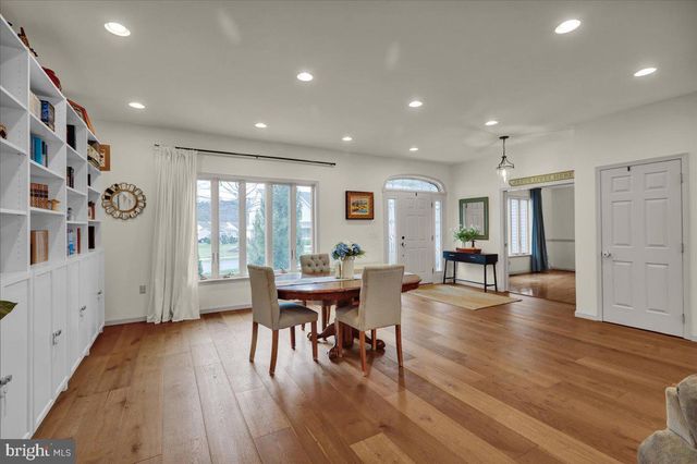 3075 VILLAGE RD, Orwigsburg, PA 17961