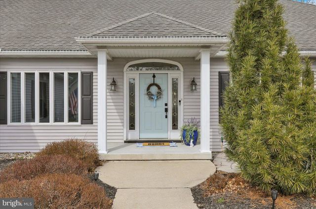 3075 VILLAGE RD, Orwigsburg, PA 17961