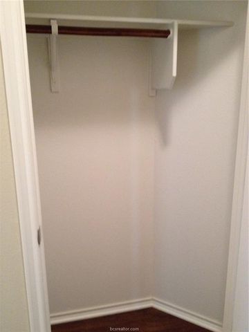 5247 Sagewood Drive, College Station, TX 77845